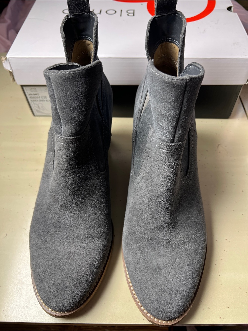 Blondo Gray Suede Waterproof Chukka Boots with Stitched Welt
